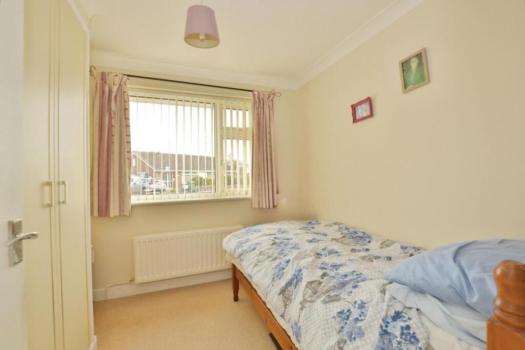 House in Folkestone and Hythe, St Mary in the Marsh - More