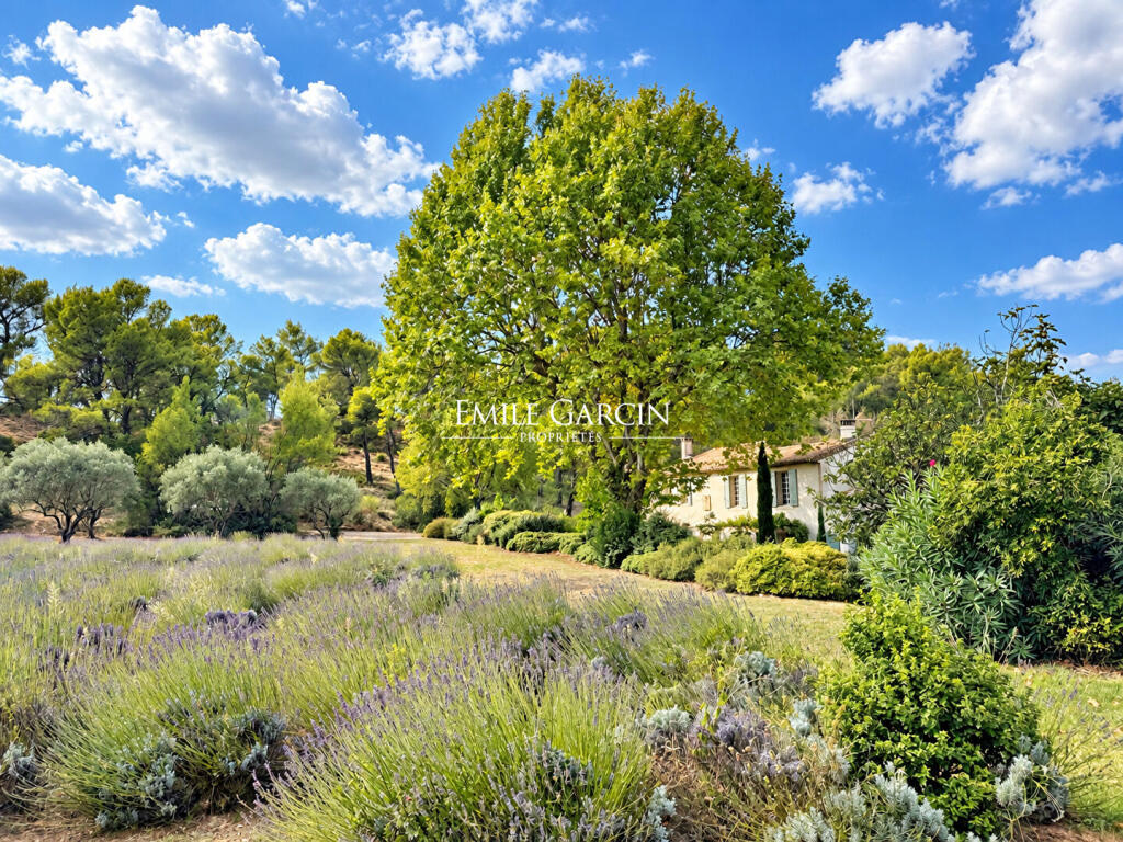 Main image of property: Provence-Alps-Cote d`Azur, Bouches-du-Rhône, St-Rémy-de-Provence