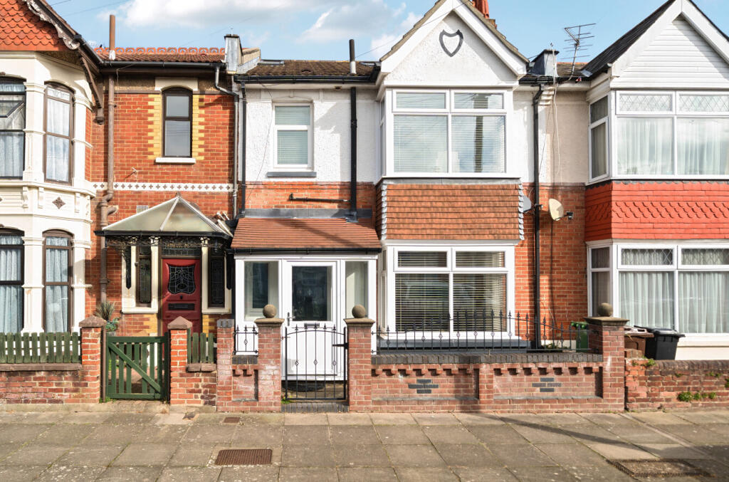 Main image of property: Inhurst Road, Portsmouth, Hampshire, PO2