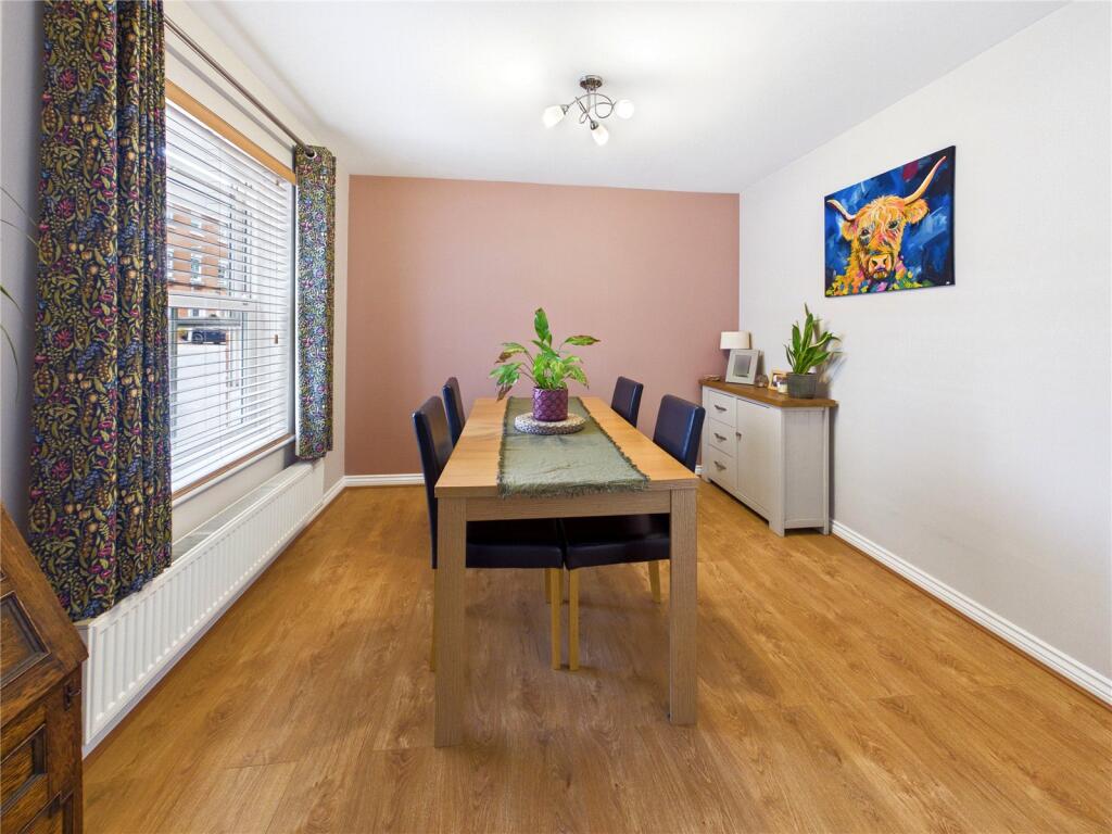 House in Braintree, Witham - More