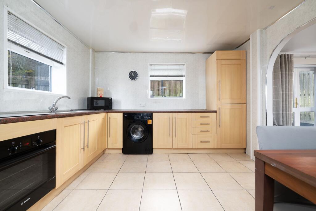 Forfar Road, Greenock, PA16 photo 3