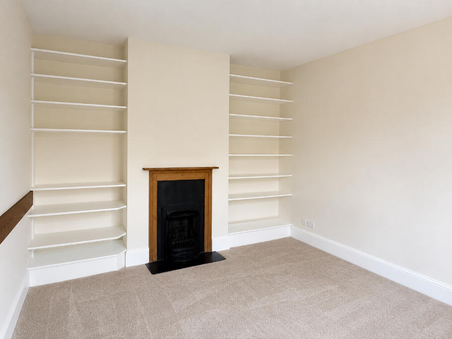 House in Southampton - View 5