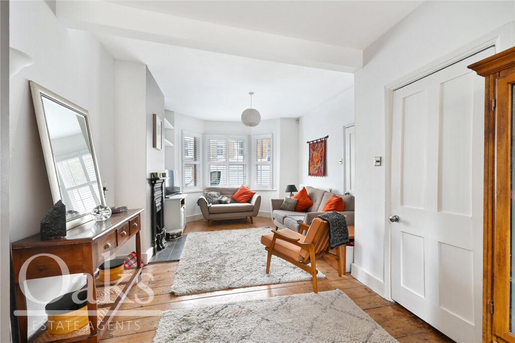House in London - View 2