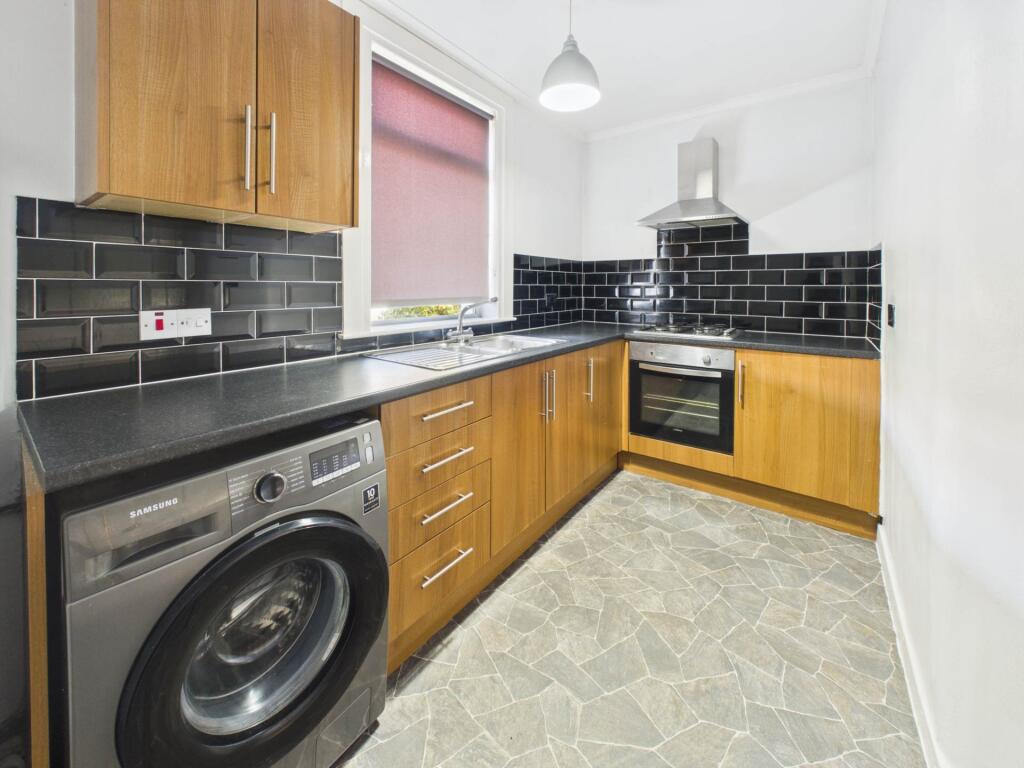 Apartment in Glasgow, East Renfrewshire - View 4