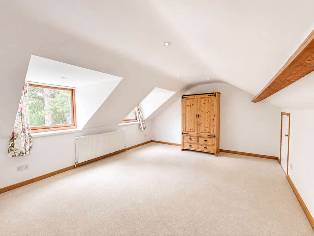 House in Bristol - More