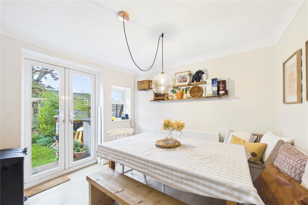 House in Reading - View 5