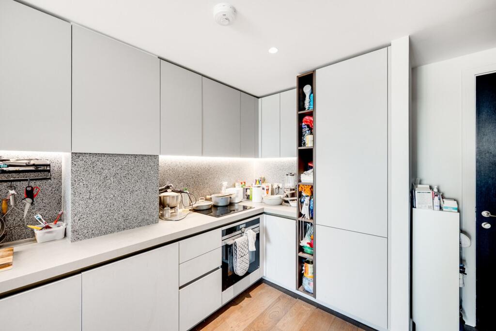 Apartment in London, Royal Borough of Greenwich - View 5