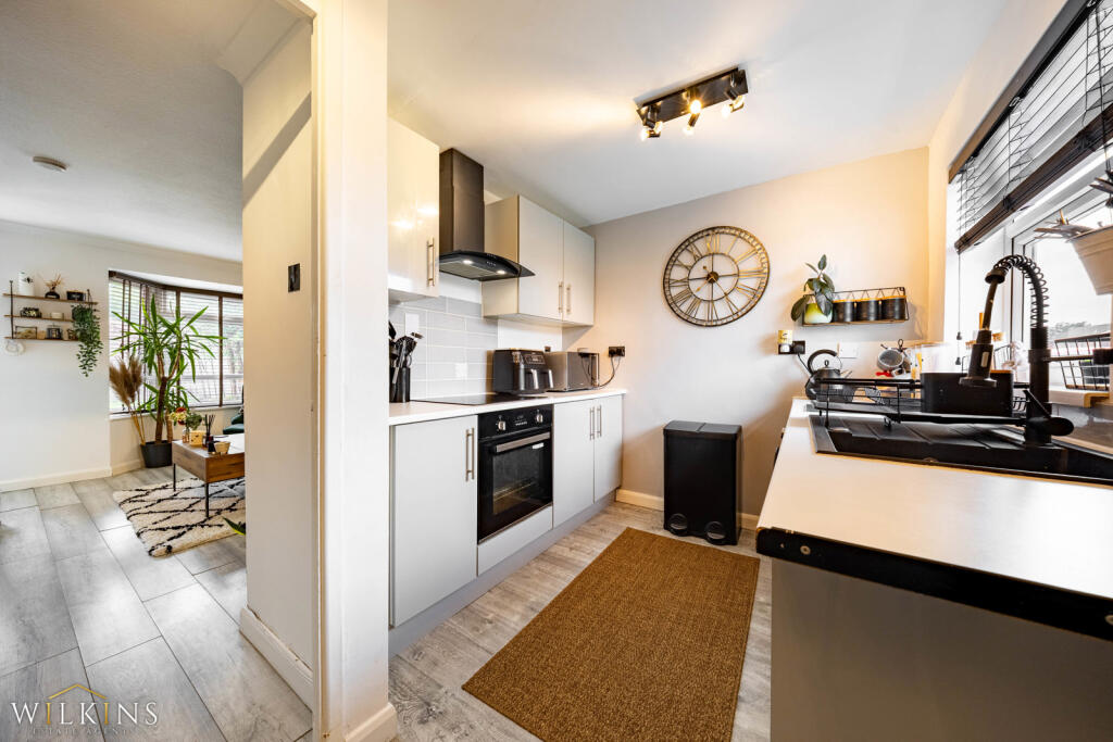 House in Tamworth, Staffordshire - More