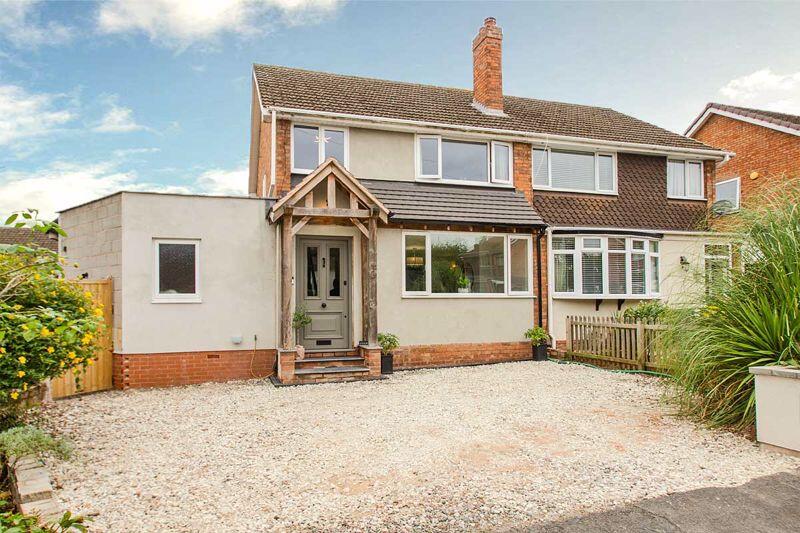 4-bed semi-detached on Small Ridge, Lichfield, £400,000