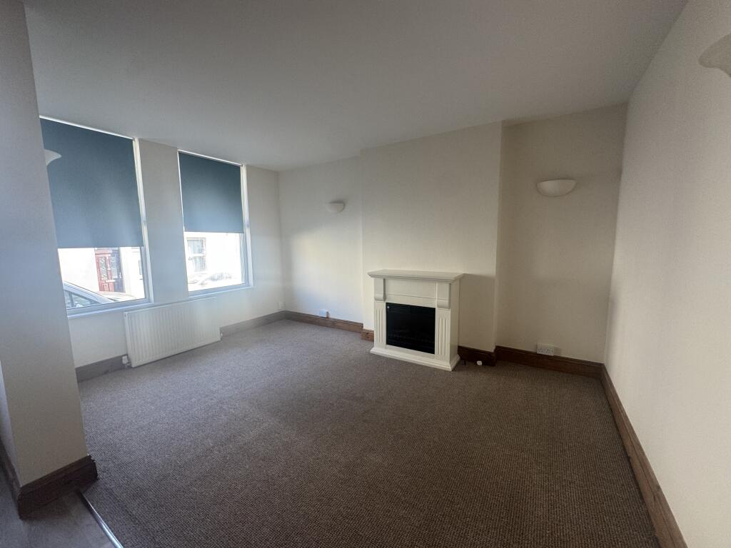Apartment in Plymouth, Pennycross - View 5