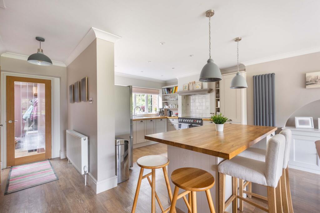 4-bed semi-detached on The Glebe, Penshurst, TN11, £775,000