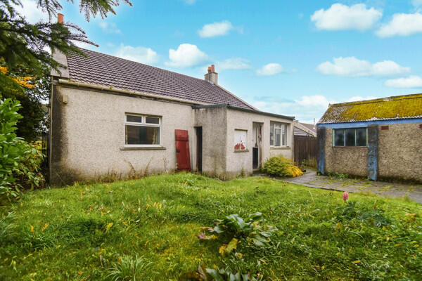 Russell Street, Chapelhall, Airdrie, Lanarkshire, ML6 photo 3