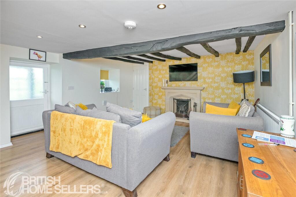 House in Talsarnau, Gwynedd - View 4