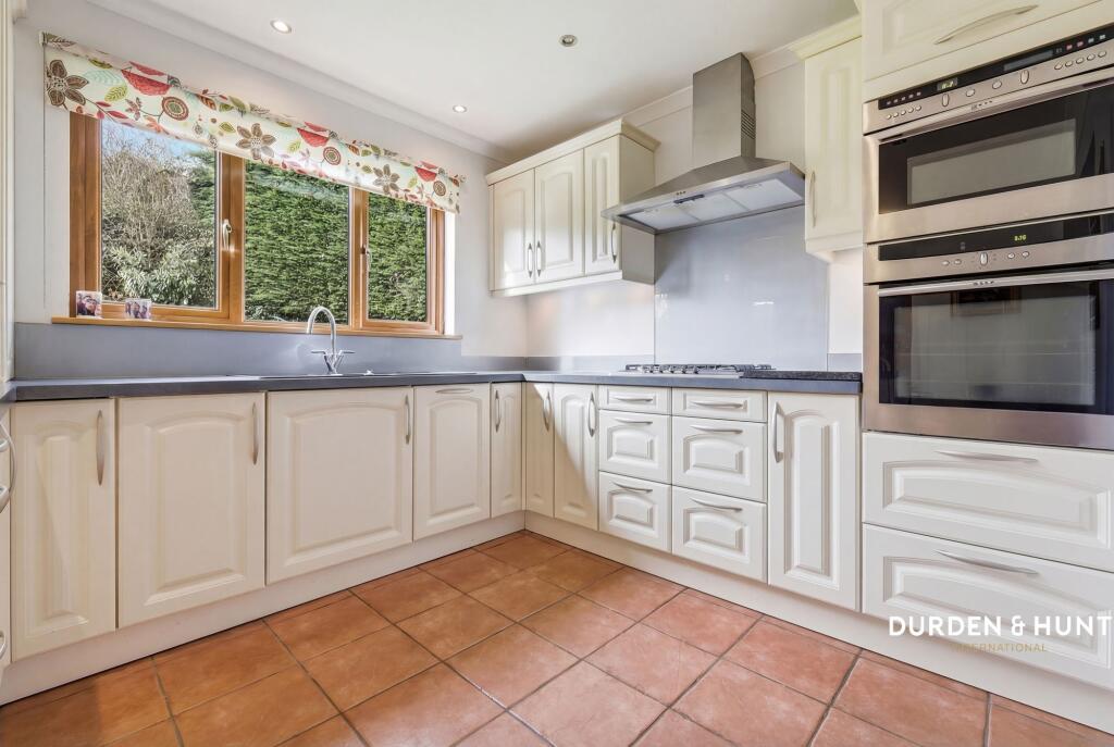 House in Epping Forest, Marden Ash, Ongar - View 5