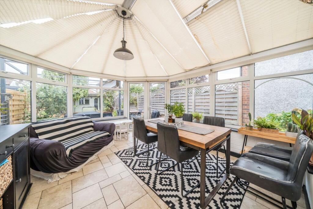 House in Kingston upon Thames - View 5