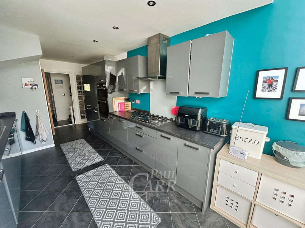 Additional image 3 of Evered Close, Smethwick, Birmingham, B66 2EU