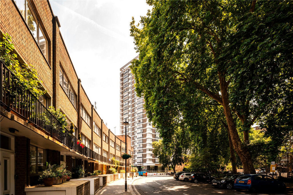 Apartment in London, City of Westminster - More