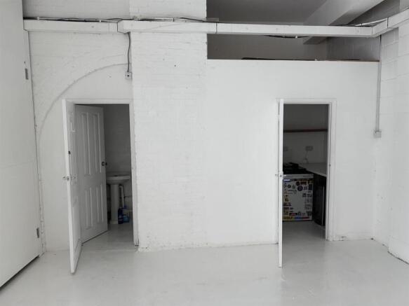 UNIT 6 - Stephen House 1b Darnley Road London E9 6