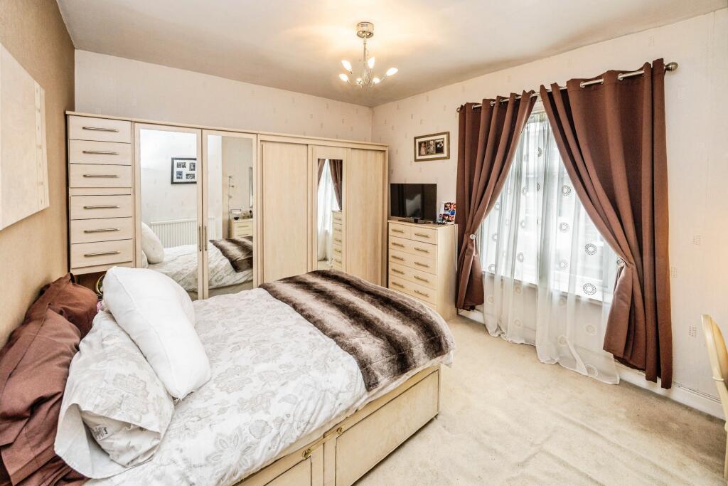 House in Calderdale, West Yorkshire - View 4