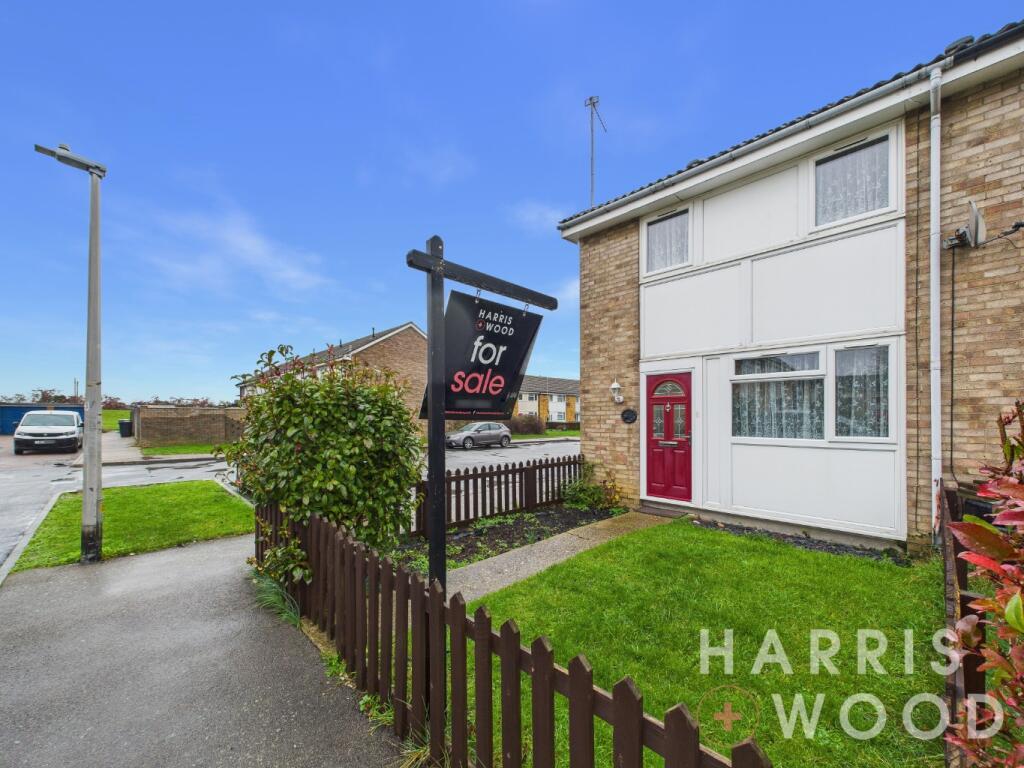 2-bed terraced on Deford Road, Witham, Essex, CM8, £250,000