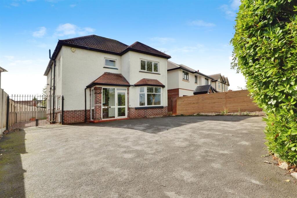 Main image of property: Crewe Road, Wistaston, Crewe