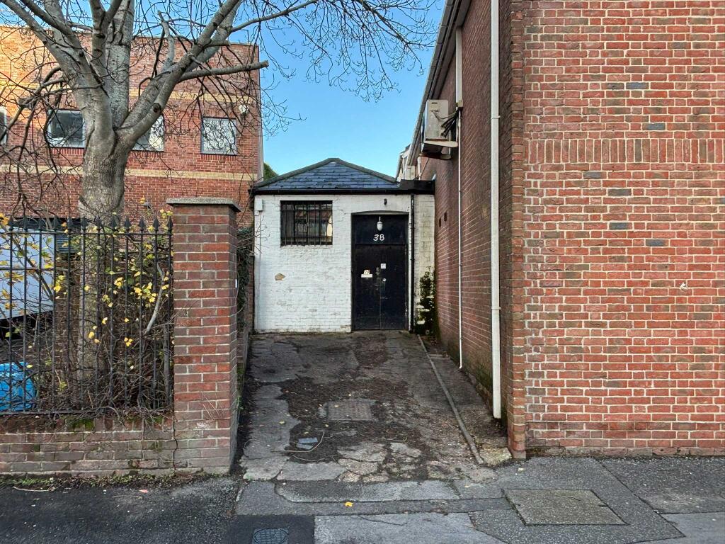 Main image of property: 38 Lagland Street, Poole, BH15 1QG