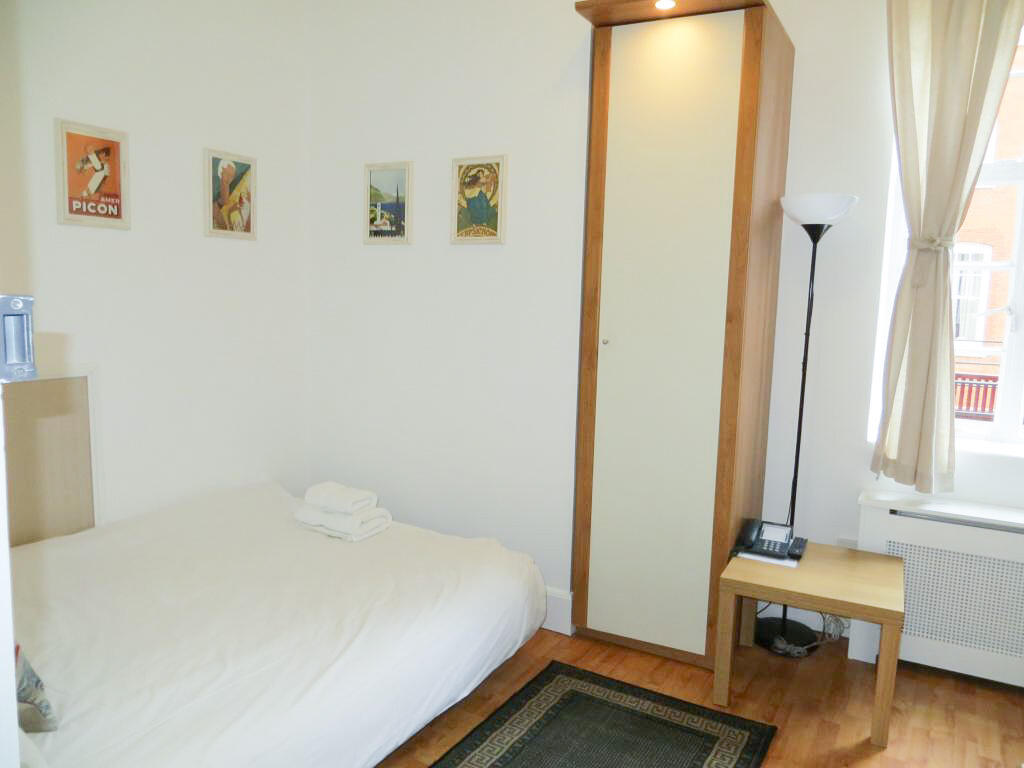 Studio flat for rent