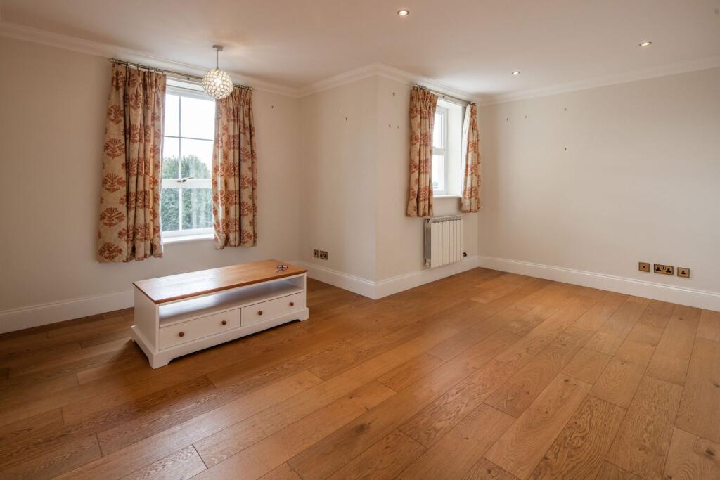 Apartment in St Helier, Vingtaine du Rouge Bouillon - View 4