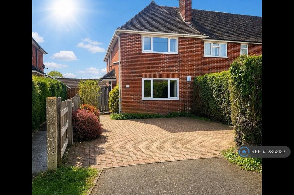 Main image of property: High St, Swindon, SN6