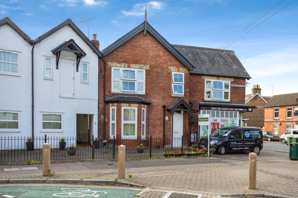 Main image of property: Barrington Road, Horsham, West Sussex, RH13