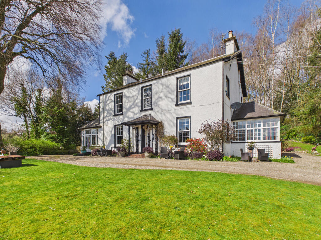 Main image of property: Glensheiling House and Lodge, Hatton Road, Rattray, Blairgowrie, Perth And Kinross