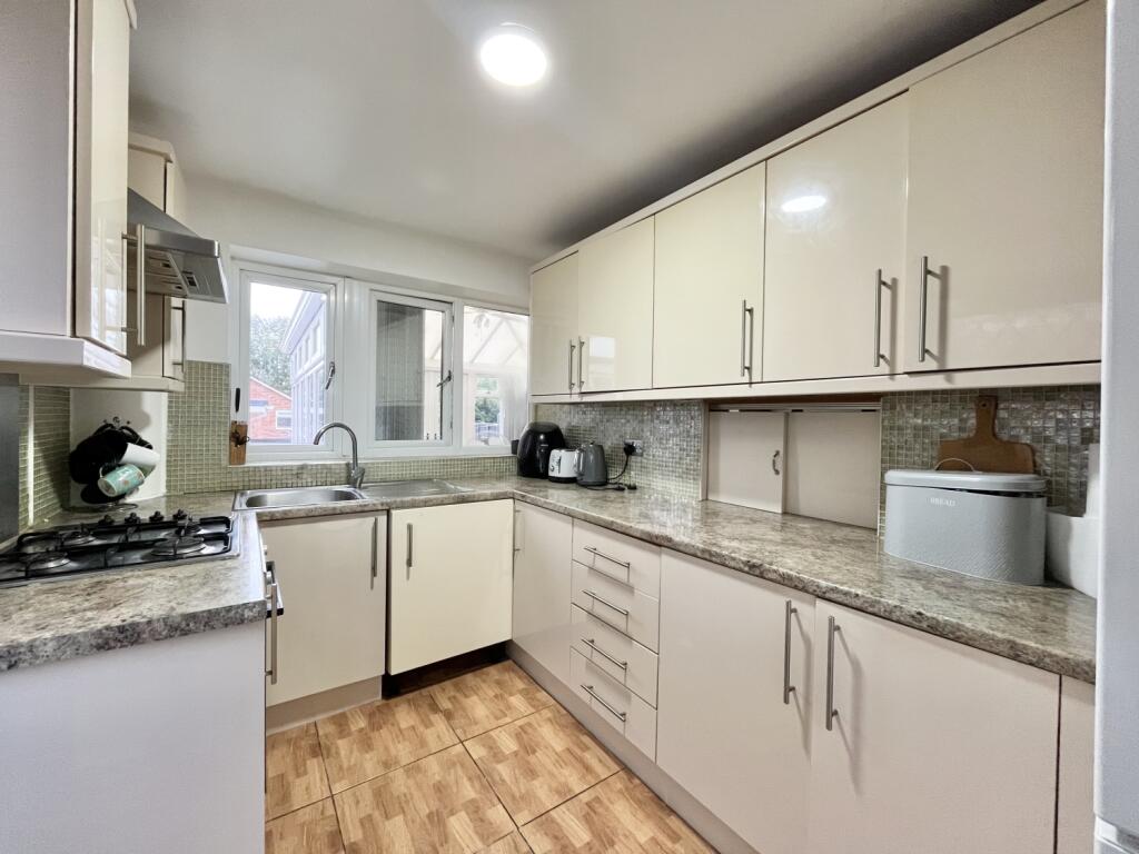House in Wolverhampton - View 4