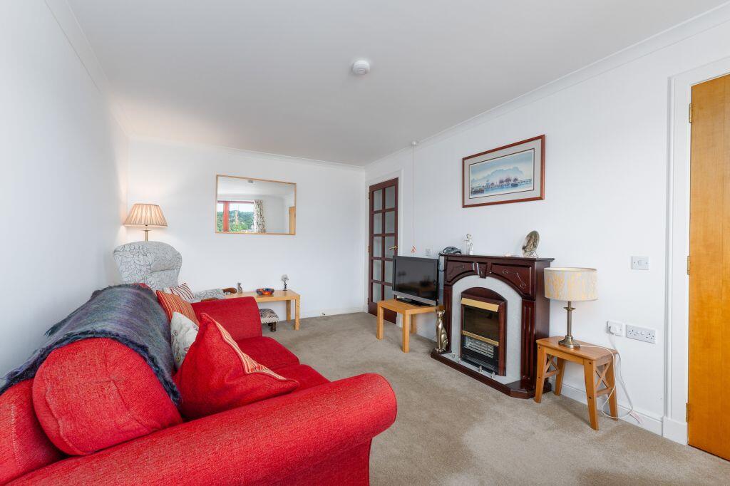 6/17 Roseburn Drive, Roseburn, Edinburgh, EH12 5NS photo 3