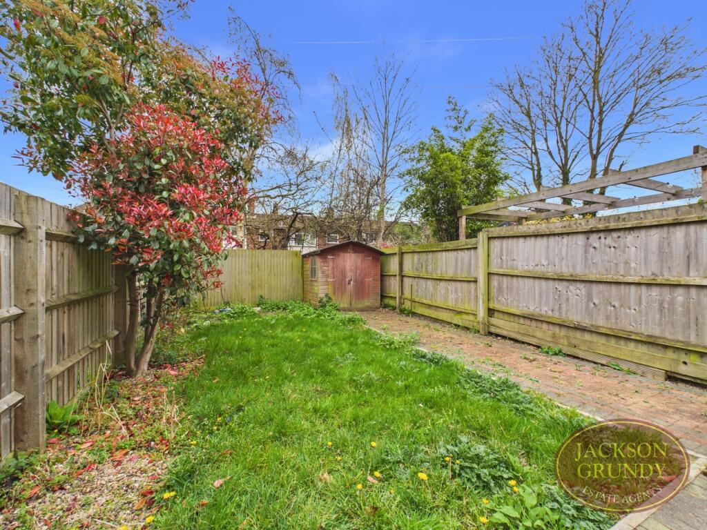 House in Northampton, West Northamptonshire - View 4