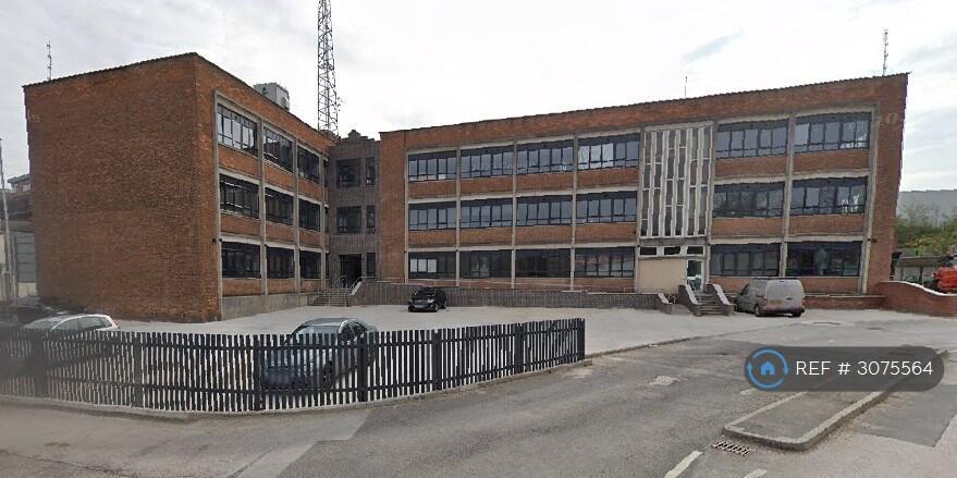 Main image of property: Lime Tree Place, Mansfield, NG18