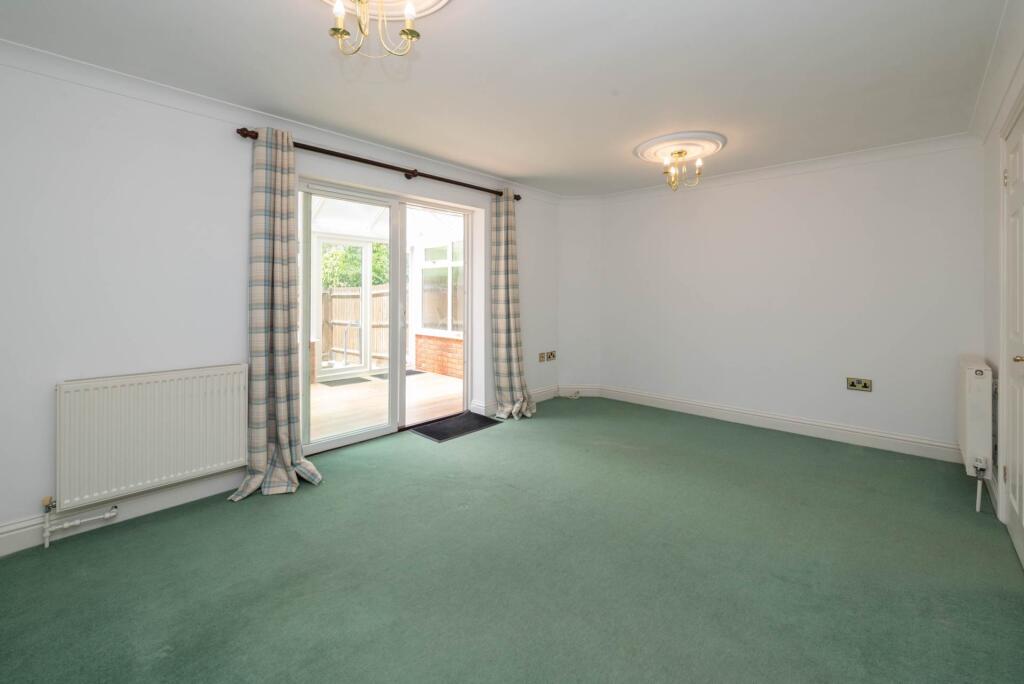 House in Canterbury, Stuppington, Wincheap - View 2
