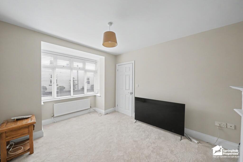 House in Newbury, West Berkshire - View 4