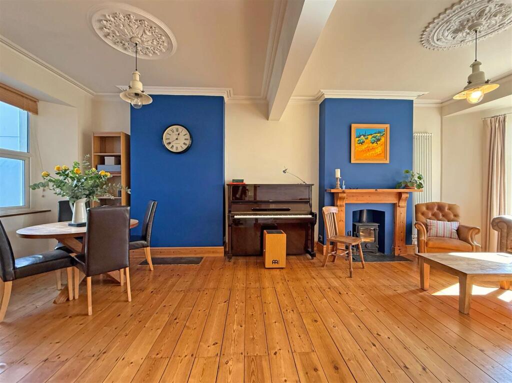 House in Plymouth, Pennycomequick - View 5