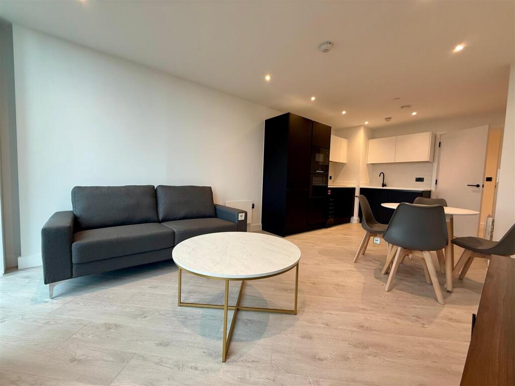 Main image of property: Vista River Gardens, Manchester