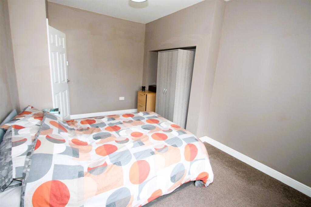 House in Birmingham - More