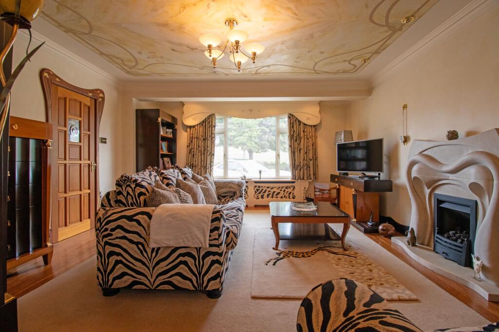 House in Doncaster, North Lincolnshire - More