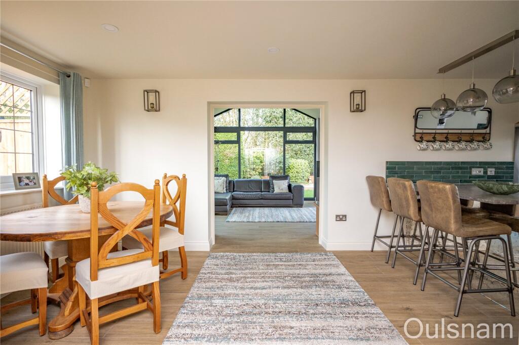 House in Bromsgrove - View 4