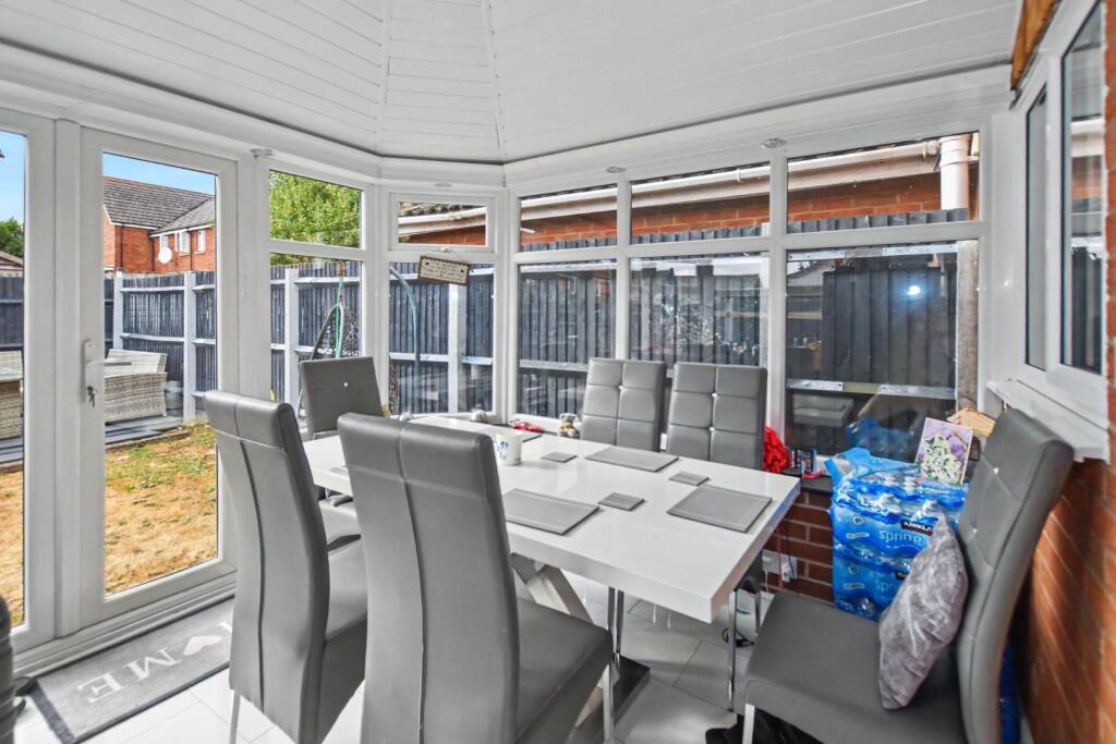 House in Wootton, Wootton Fields - View 5