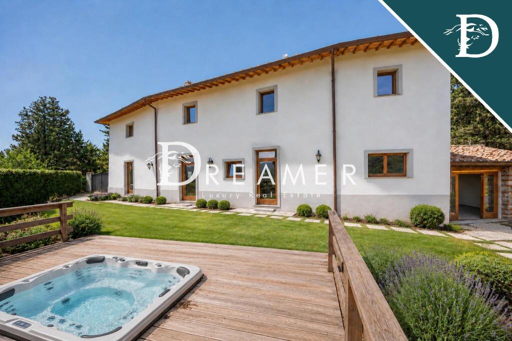 Main image of property: Tuscany, Florence, Greve in Chianti
