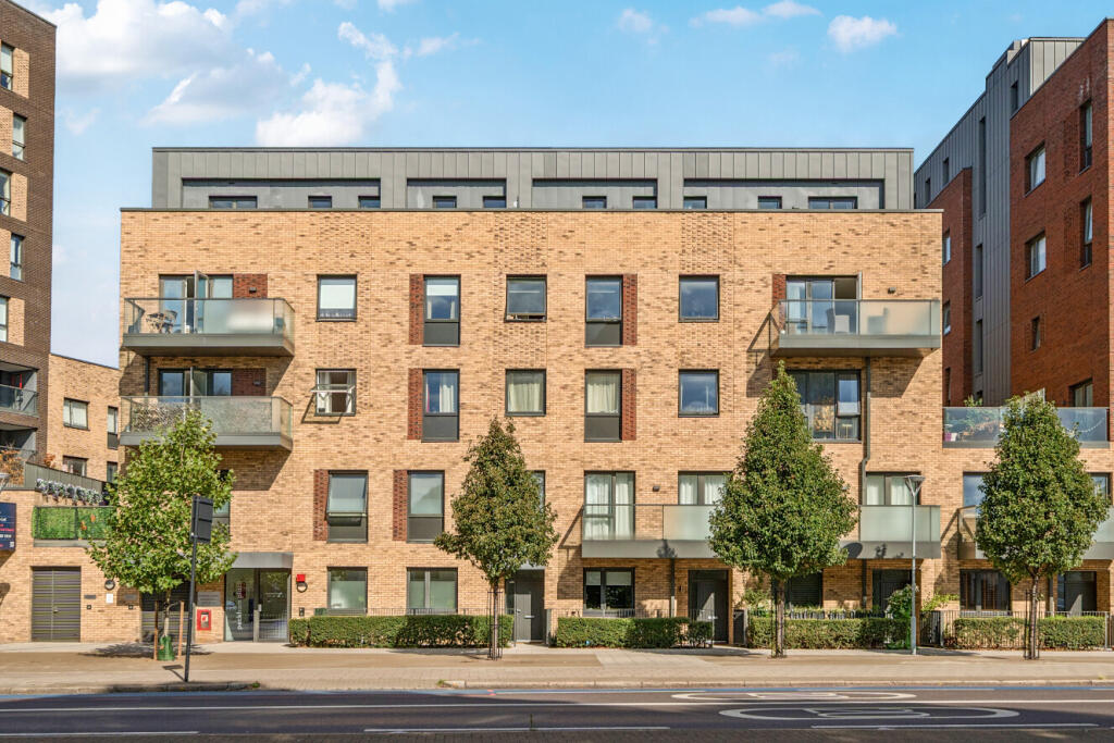 Apartment in London - View 2