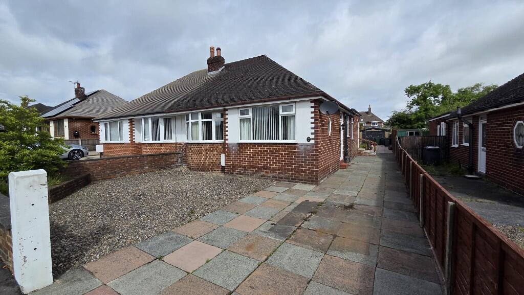Main image of property: 41 Hillcrest Drive, Tarleton, PR4