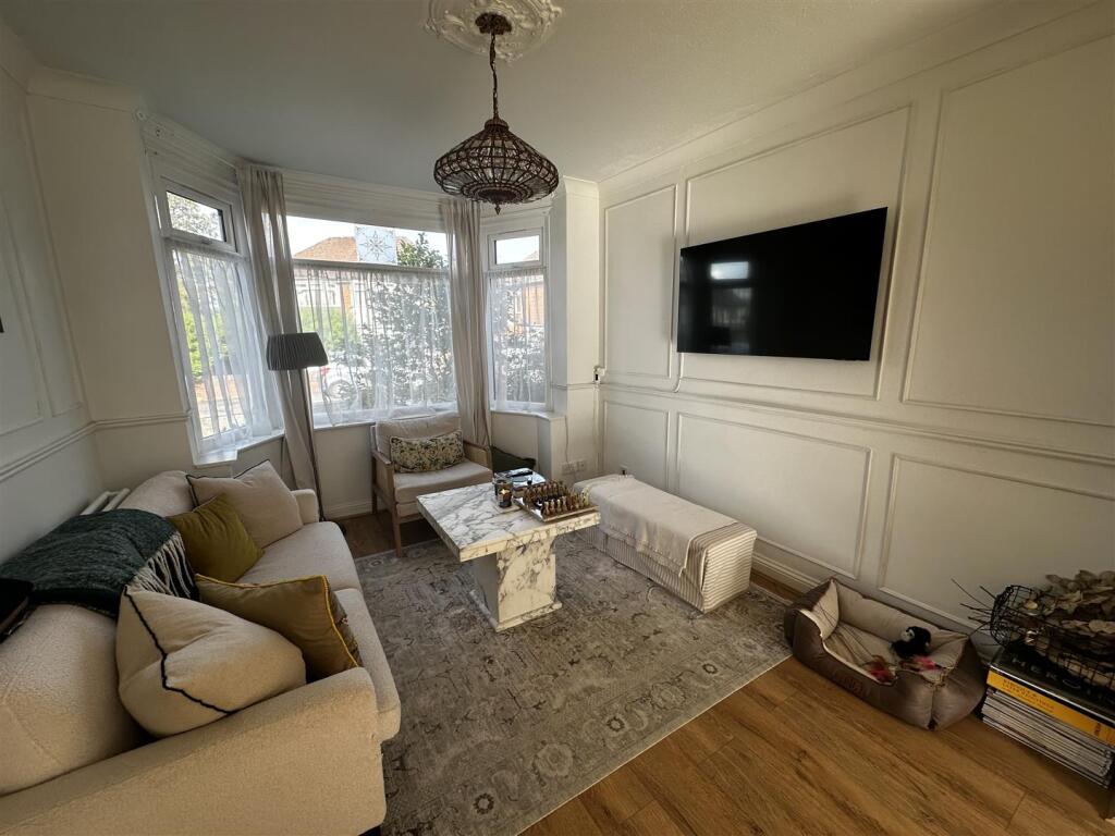 House in Birmingham, Acocks Green - View 4