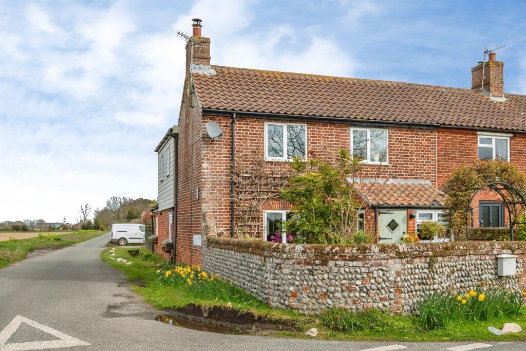 Main image of property: School Common Road, Happisburgh, Norwich