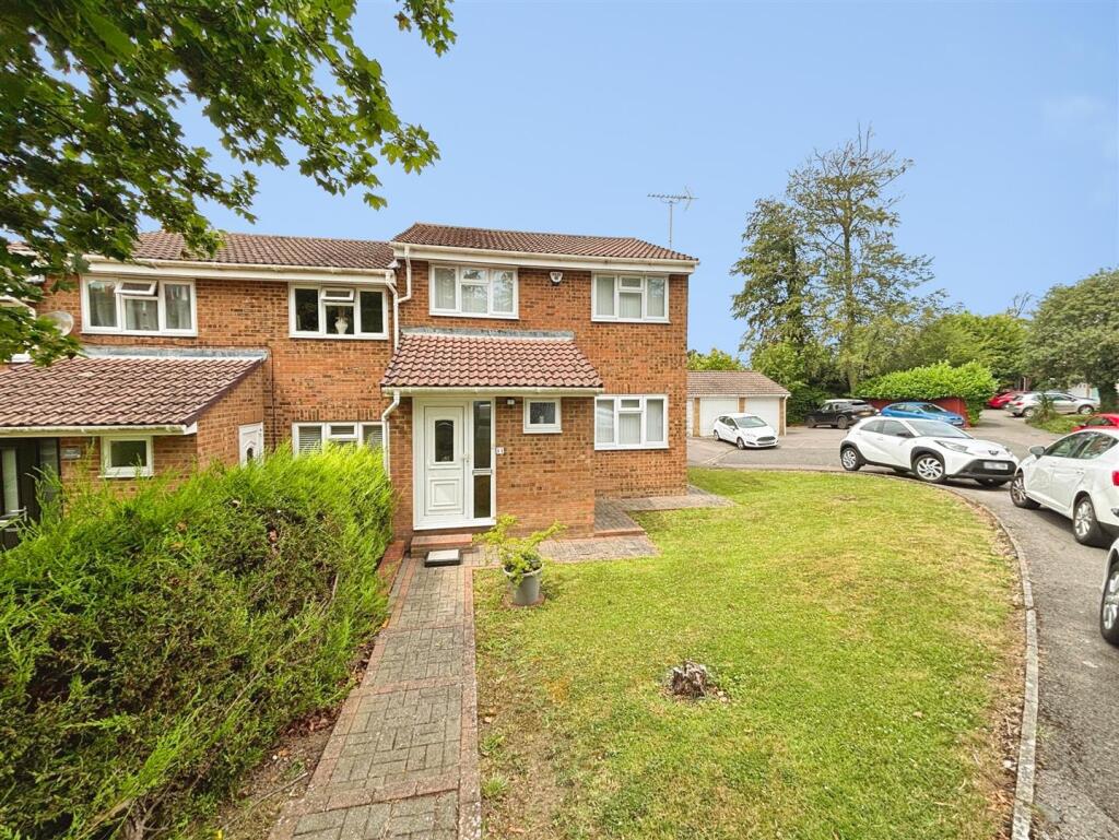 Main image of property: Sinclair Close, Gillingham