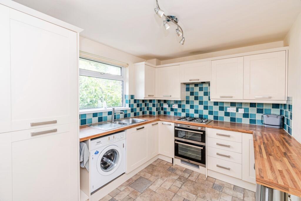 Apartment in Southampton - View 5